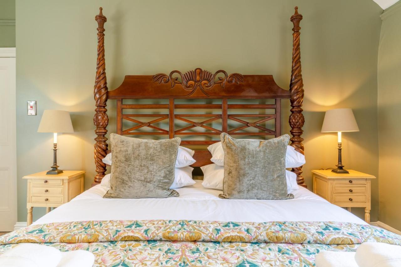 Stunning 2 Bed Cotswold Cottage Уинчкомб Екстериор снимка